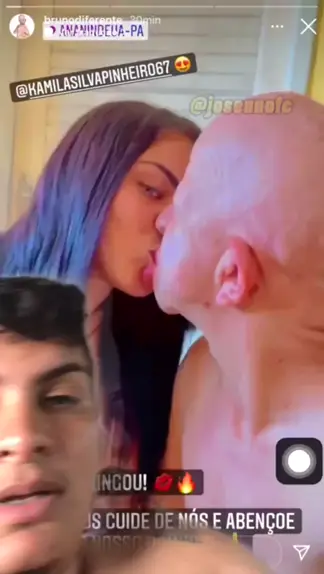 bruno diferente kissing his gf｜TikTok Search