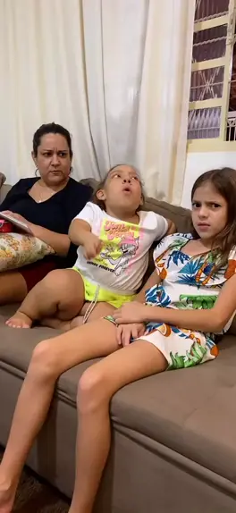 A mc divertida me fazendo mijar de rir #mcdivertida #drama