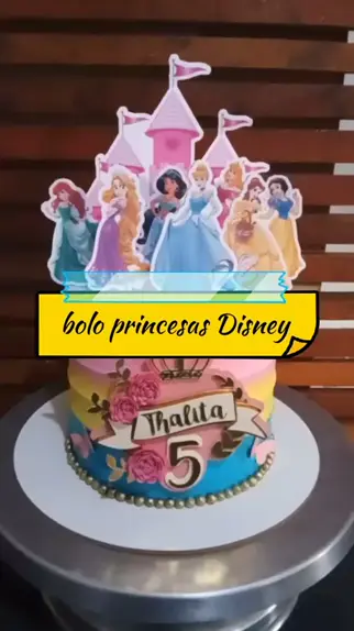 Bolo com as Princesas da Disney™ - Entrega Grátis em 24h - ChefPanda