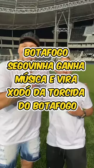 Segovinha ganha música e vira xodó da torcida do Botafogo, botafogo