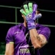 ＠Buffon Kyllber ☝️💜🧤⚽️