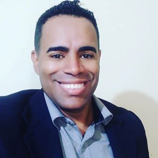 Enfermeiro Fabiano Vitoriano