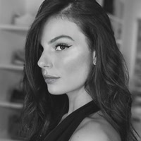 World Isis Valverde ♡