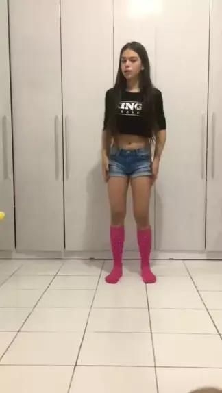 menina pequena dançando funk 12 anos | Discover