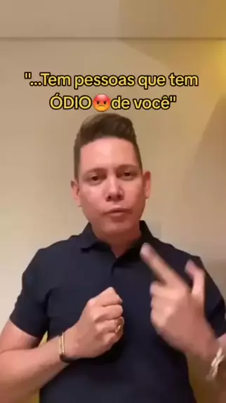 Danzinho 👑🔟 on X: Que baixaria é essa no mundo gospel? Um apóstolo falou  que o bispo Bruno Leonardo é gay, e, reviraram a ficha do apóstolo  descobrindo que ele também é