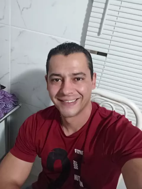 Nando (@Nando_1983) on SnackVideo