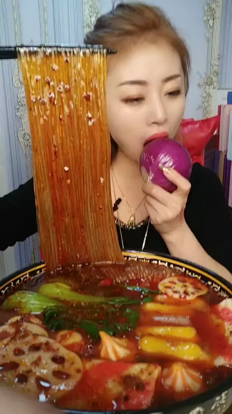 noodlemagazine stickam | Discover 