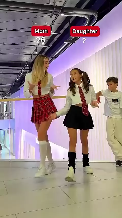 Mom and daughter webcam show 