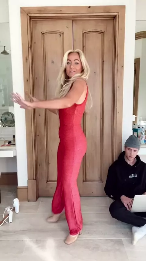 sarah roy try