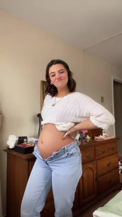 tranny & pregnancy from shemale| Discover