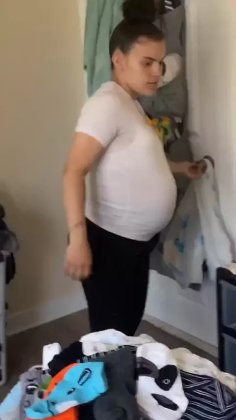 teen shemale pissing | Discover 