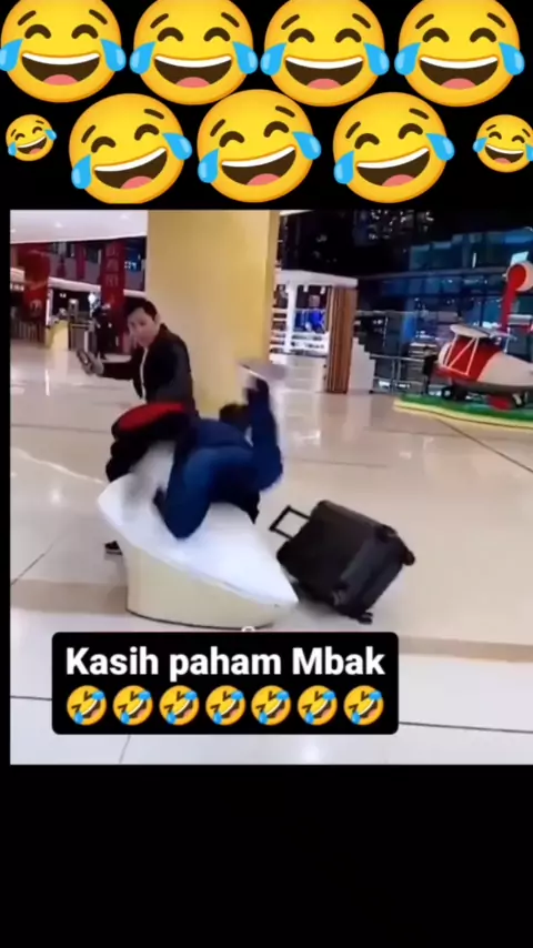 Tante vs bocil sange