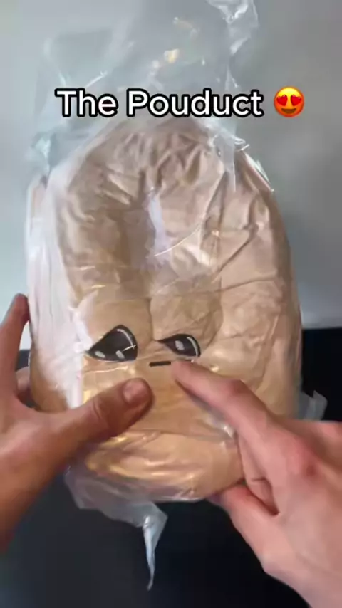 pawoo ai realistic