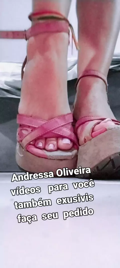 feet slave twiiter