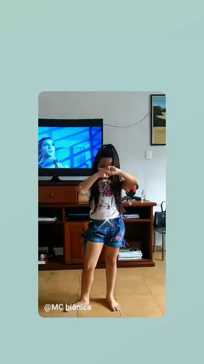 mc bionica funk & mc bionica sofia felix shortinho ...| Kwai
