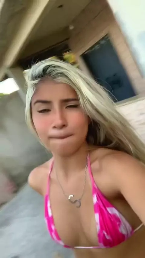sarah baraag: