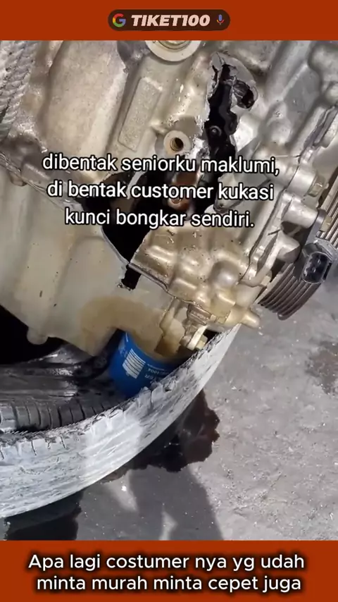 Costumer