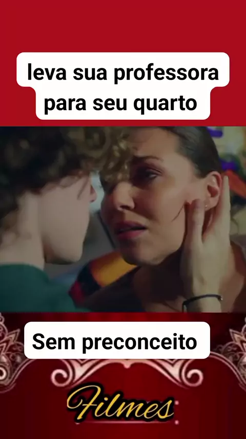 Professora transando com aluno